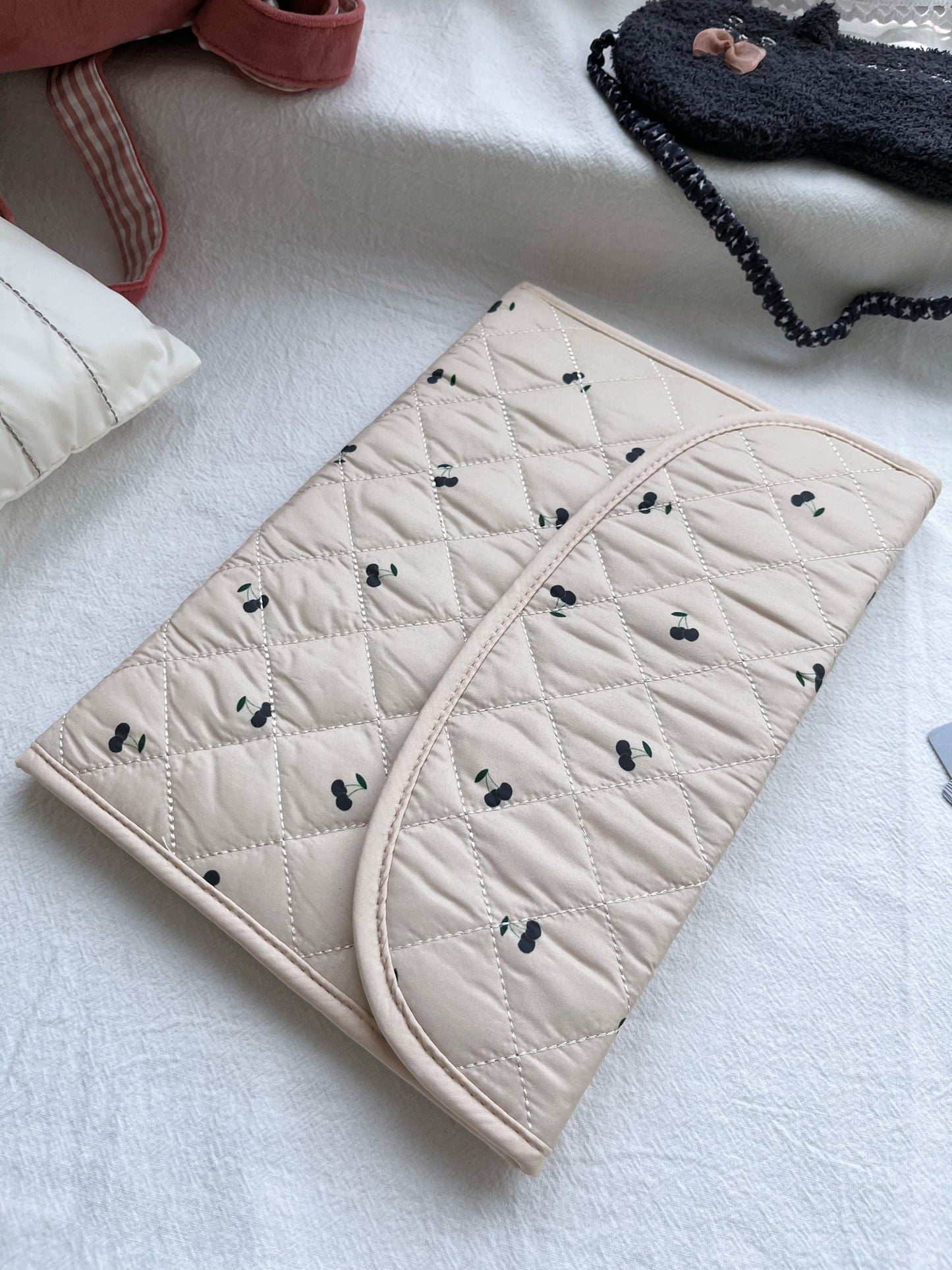 Pregnancy Document Wallet with Cherry Print - Horizontal Card & Record Holder for Expecting Mothers