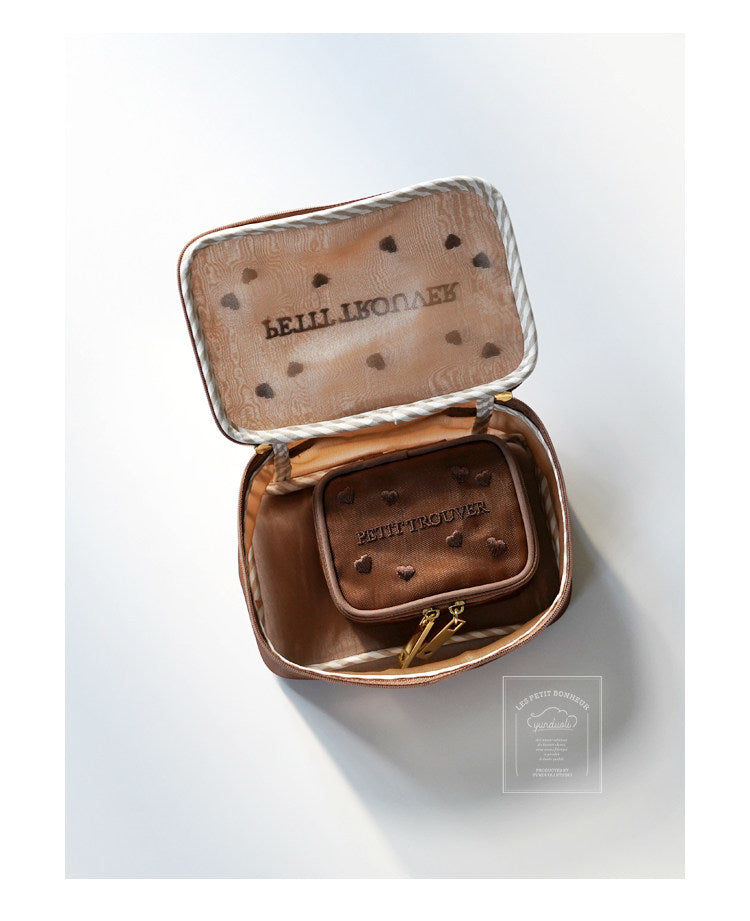 Sweet Fairycore Mesh Square Cosmetic Bag - Heart Embroidery Multi-Purpose Storage Bag