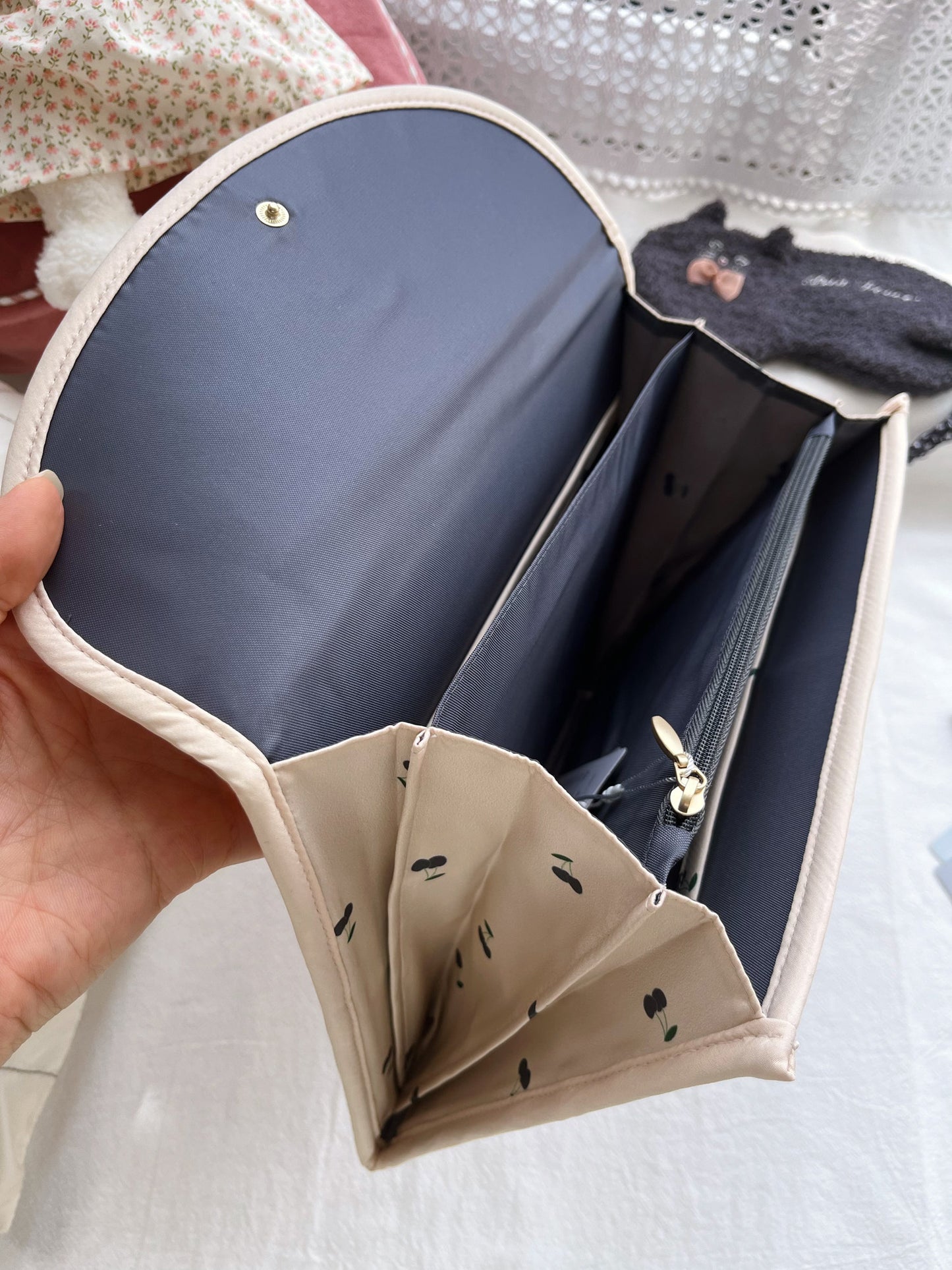 Pregnancy Document Wallet with Cherry Print - Horizontal Card & Record Holder for Expecting Mothers