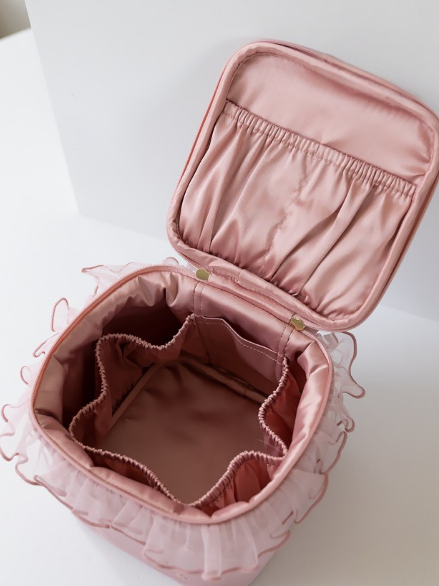 Petit Secret PETIT TROUVER Heart Embroidered Ruffle Makeup Bag Vanity Case