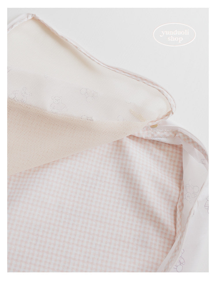 Cute Cartoon Bear Large Capacity Handheld Travel Storage Bag - Multi-Functional Underwear Organizer