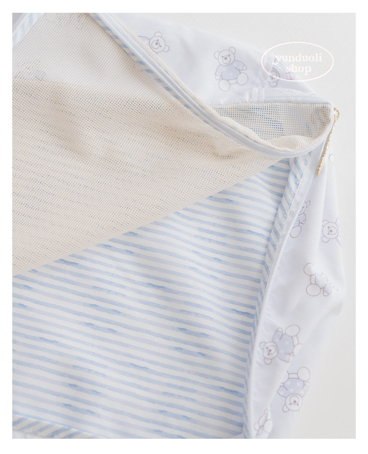 Cute Cartoon Bear Large Capacity Handheld Travel Storage Bag - Multi-Functional Underwear Organizer