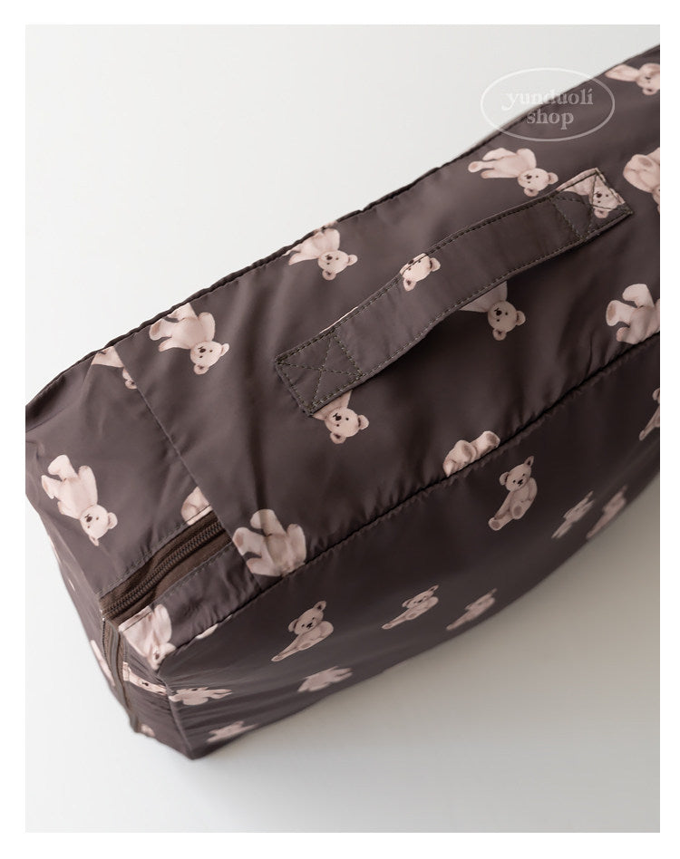Soft, Cute and Adorable Cartoon Bear-Themed Travel Storage Set: Lightweight Storage Bags for Clothes and Underwear