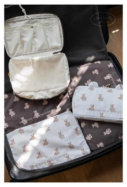 Cute Cartoon Bear Lightweight Travel Bag | Nintendo Switch Console Storage Pouch