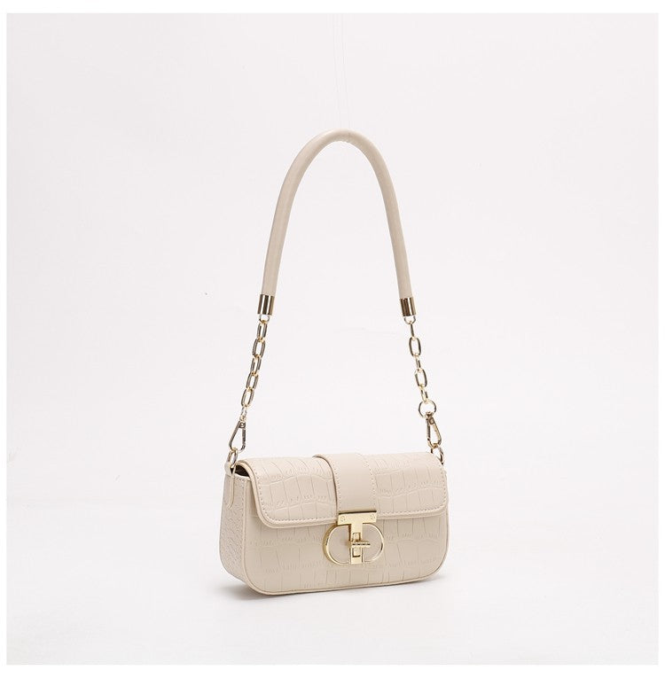 Peach Oolong French Style Baguette Underarm Bag for Women, Niche Unique High-End Texture Handbag, Versatile Chain Crossbody & Single Shoulder Bag