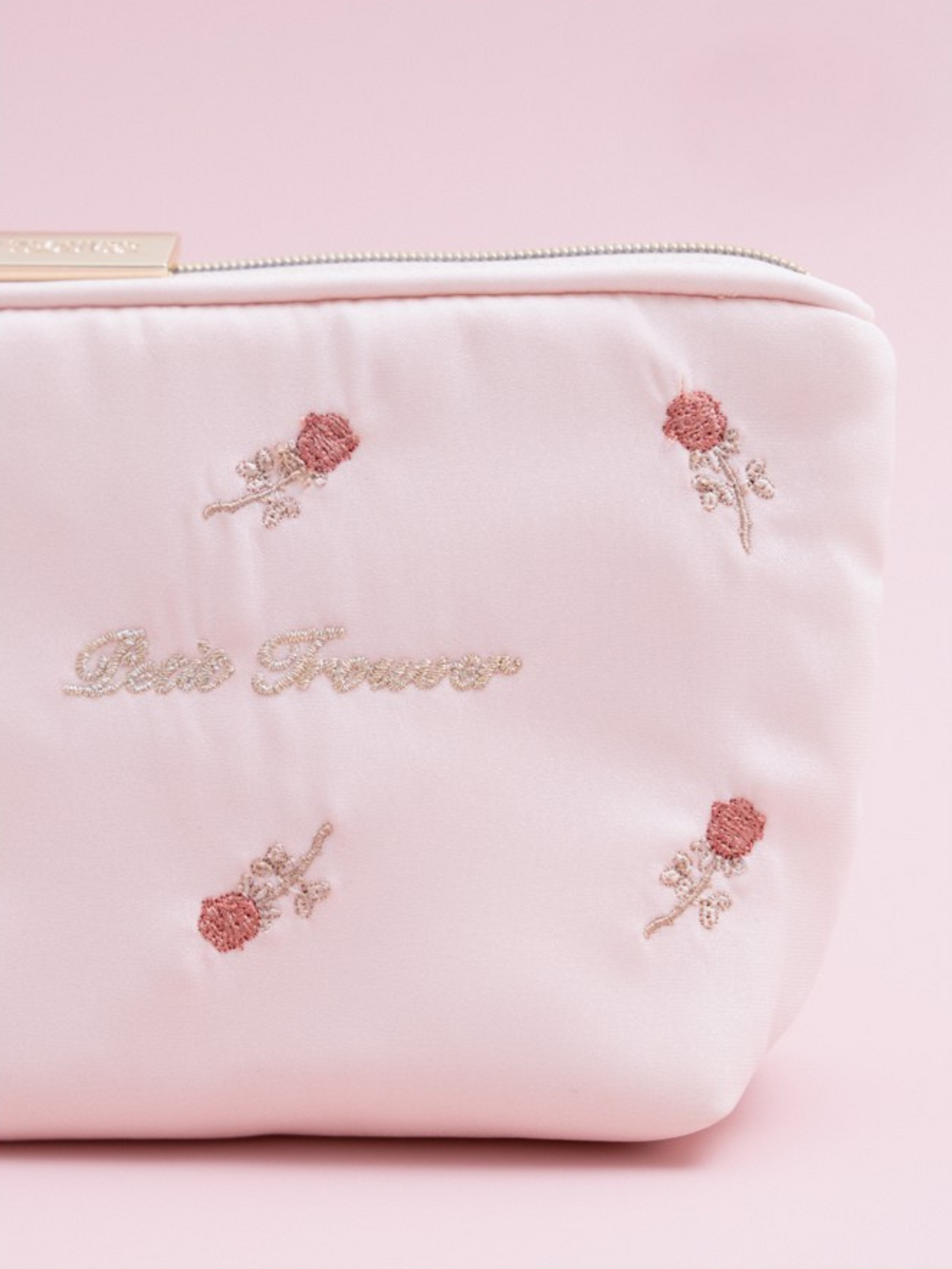 Petit Secret PETIT TROUVER Rose Embroidered Satin Small Cosmetic Bag