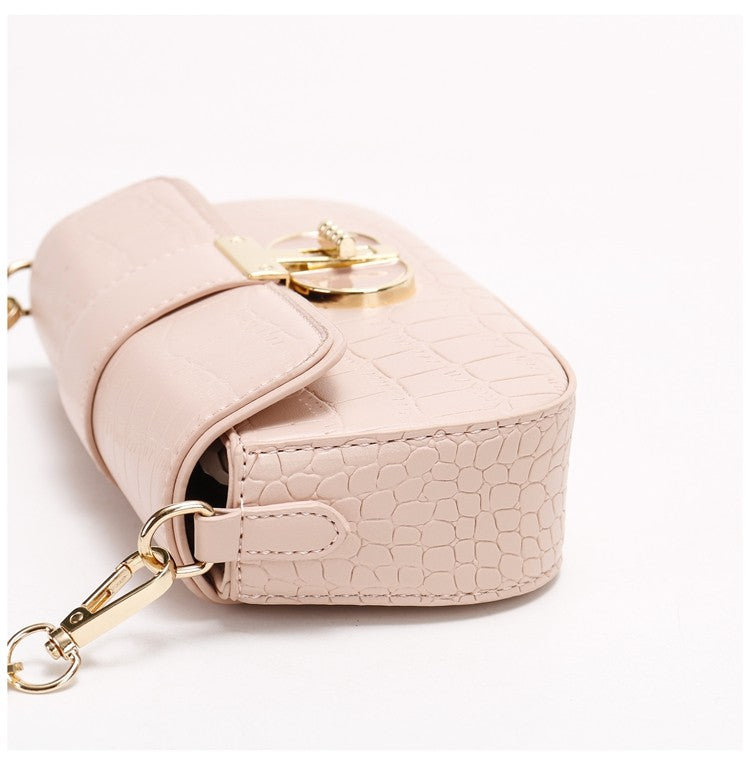 Peach Oolong French Style Baguette Underarm Bag for Women, Niche Unique High-End Texture Handbag, Versatile Chain Crossbody & Single Shoulder Bag