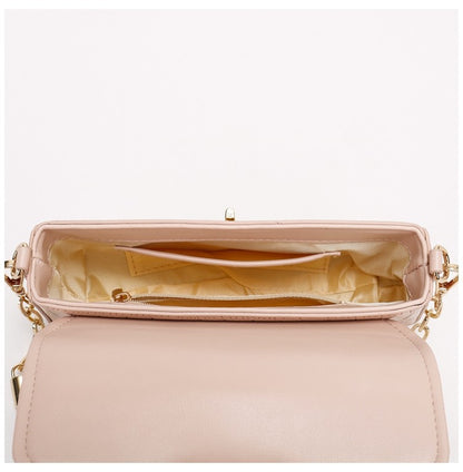 Peach Oolong French Style Baguette Underarm Bag for Women, Niche Unique High-End Texture Handbag, Versatile Chain Crossbody & Single Shoulder Bag
