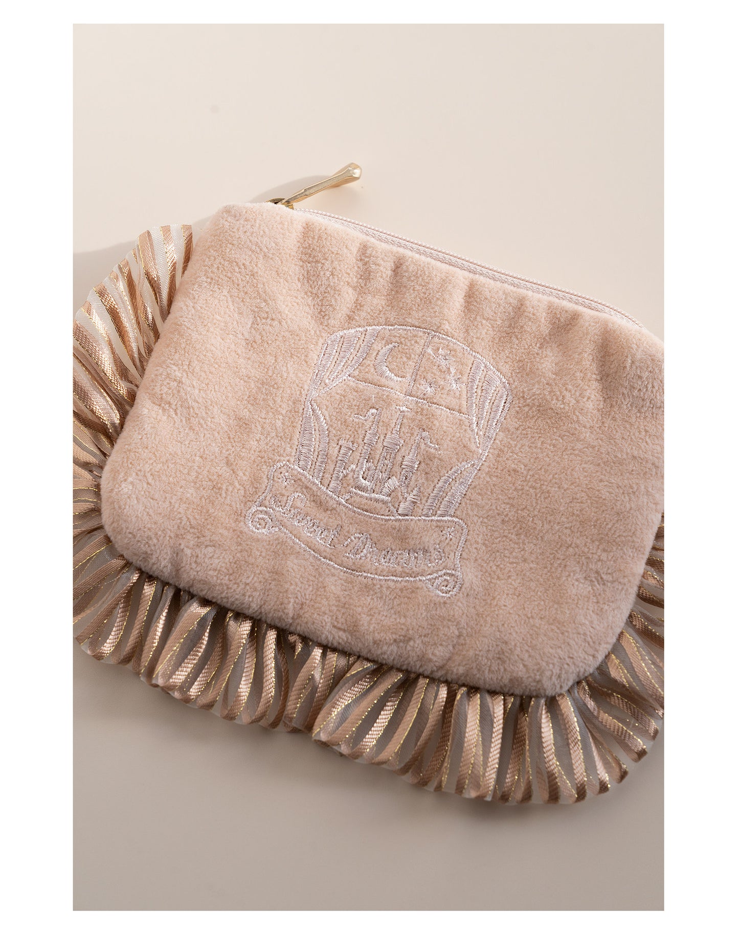 Petit Trouver Sweet Adorable Maillard Style Castle Embroidery Sanitary Pad Pouch Portable On-the-Go Small Bag