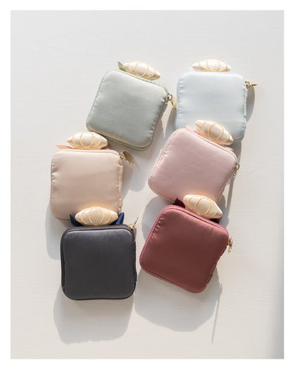 Sweet, Elegant & Cute Bowknot Perfume Bottle - Shaped Jewelry Storage Pouch