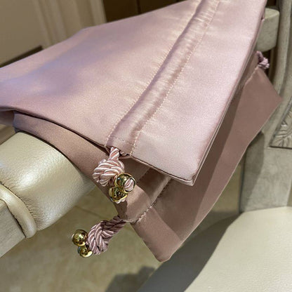 Adorable Healing Bear Embroidery Small Drawstring Pouch - Mini Organizer Bag for Trinkets