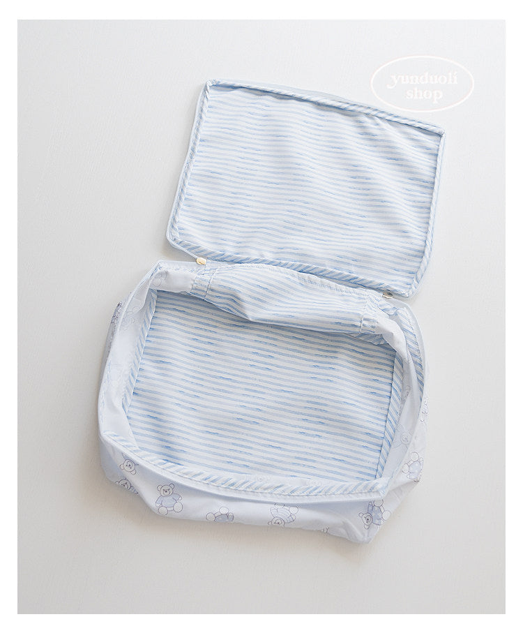 Cute Cartoon Bear Large Capacity Handheld Travel Storage Bag - Multi-Functional Underwear Organizer