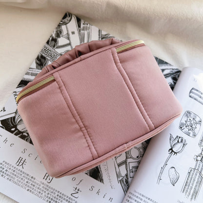 Fresh & Minimalist Solid Color Ruffle Barrel Bag - Top-Handle Small Makeup Pouch