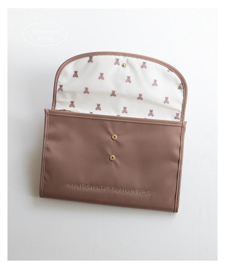 Cute Cartoon Brown Bear Large-Capacity Travel Bag | Document, Card & Vaccine Record Organizer