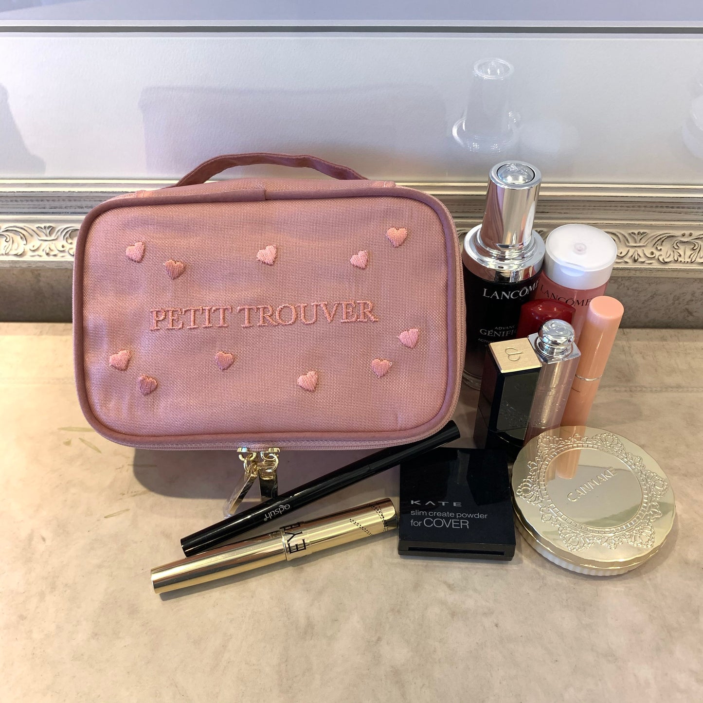 Petit Secret PETIT TROUVER Embroidered Hearts Travel Case Makeup Bag